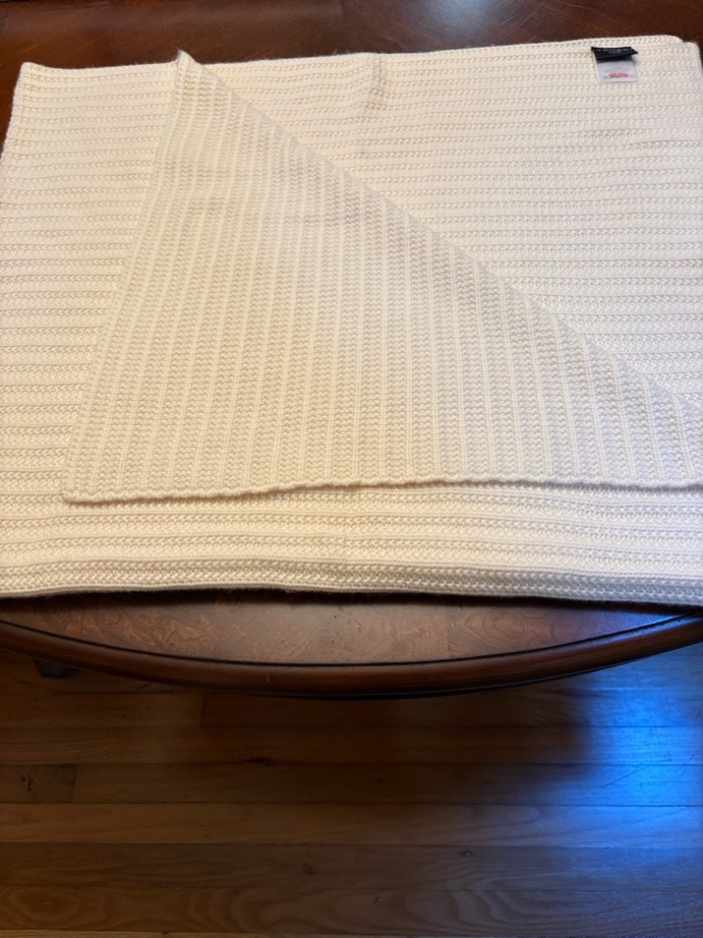 🆕 Tahari Home Cream Colored Ribbed Knit Wool & Cashmere Throw